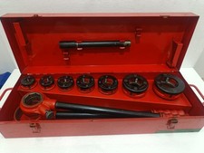 SET MATRICI FILETTATE PER TUBI