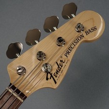 Basso elettrico Fender Japan