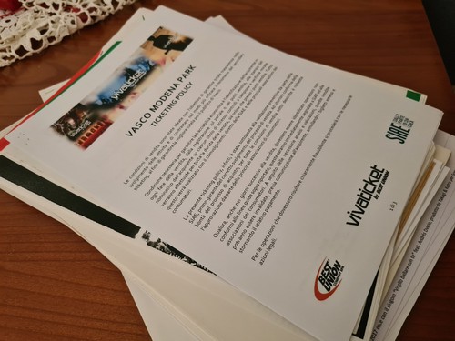 Lotto comunicati stampa - comunicati,