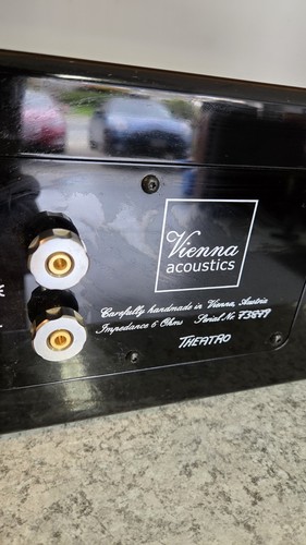 Vienna acoustics theatro grand - vienna,