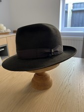 Fedora in feltro di pelliccia