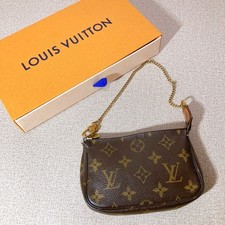 Louis Vuitton Mini Pochette