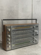 Radio a valigetta fine design