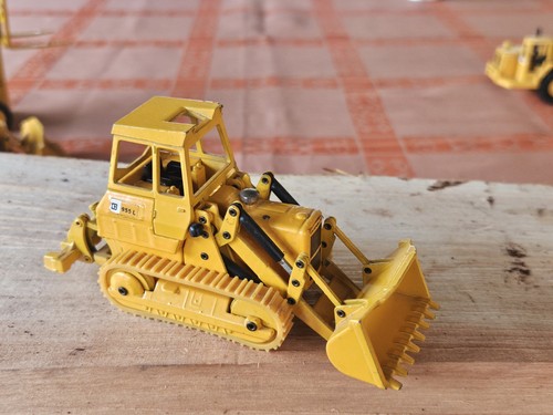 Joal compact caterpillar - compact,