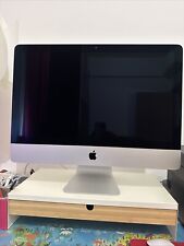 Apple iMac 21,5" (1TB HDD, Intel Core i5 7a Generazione, 2,3 GHz, 8GB)...