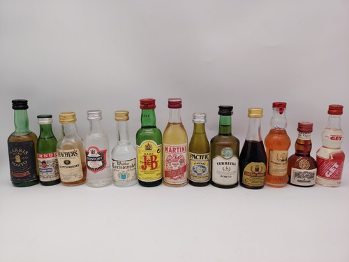 Lot mignonettes - lot, 13