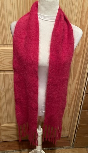 Red rabbit hair angora wool - red,
