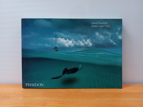 Water light time phaidon - light,
