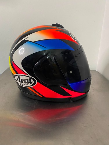 Casco arai sakata - quantum,