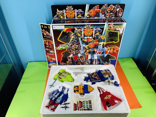10023 super liveman - *, robot