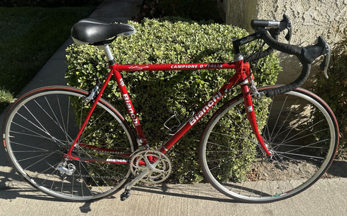 Bianchi road bike - classic, red