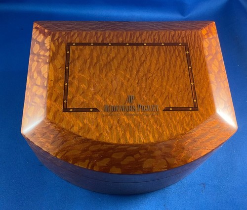 Audemars piguet box - audemars, watch
