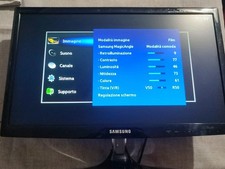 Samsung T22C300EW 22″ Full HD Monitor/TV 22 Pollici Led