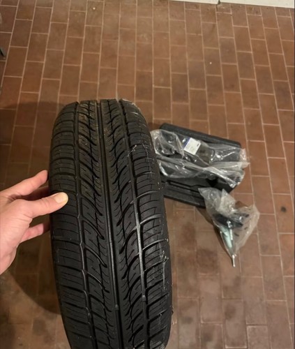 Gomma piu cerchio cricco di - cerchio,cricco,