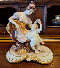 Porcellana Anni 70 Cm20x18. Piccole Imperfezioni evidenziate Dalle Foto.