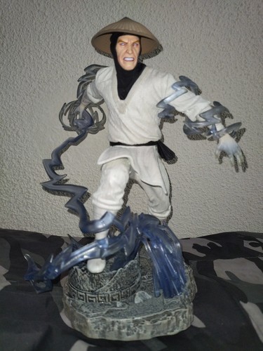 Mortal kombat raiden avec - mortal,