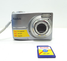 Kodak EasyShare C813 8,2 megapixel fotocamera digitale - argento con scheda SD - testata