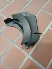 Moto Guzzi California 3. Coperchio sulla testa dello sterzo