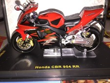 IXO 1:24 SCALE STB015 (NO