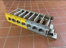 Pila bottiglie meccaniche