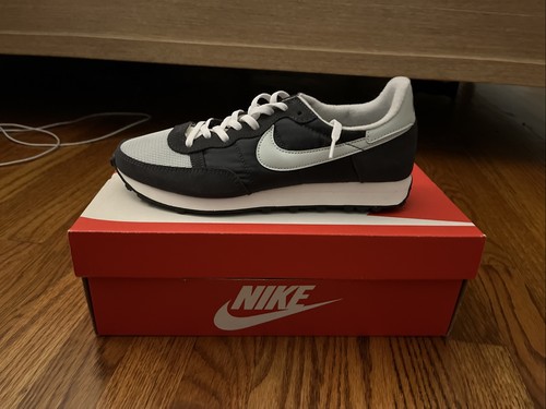 Nike challenger off - nike,