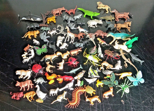 Lotto figure animali - , e