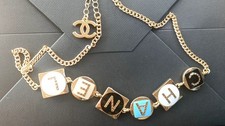 Collana alfabeto CHANEL logo