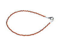 Bracciale di perle con pietre