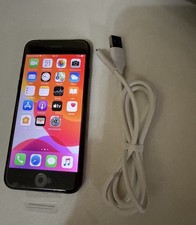 Apple iPhone 7 - 32GB - Jet