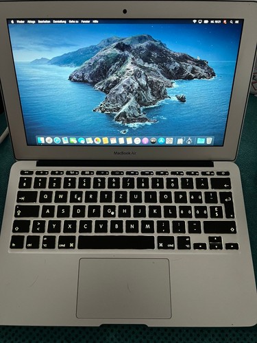 Apple macbook air - 11", metà