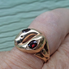 Oro Granato Anello Serpente