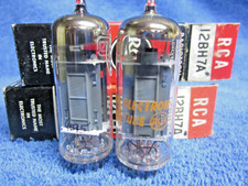 Coppia di piastre grigie a