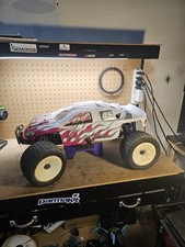 Carson Cnt 1/7 Truggy Scoppio