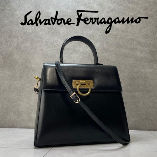 Salvatore ferragamo gancini - salvatore,