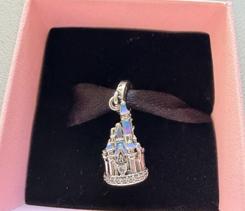Disney parks pandora - parks, x