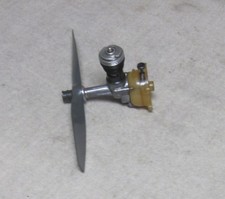 Cox Space Bug Jr da 0,8 cc del 1955 circa con blob