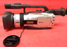 CANON DM-XM2 E - 3CCD DIGITAL