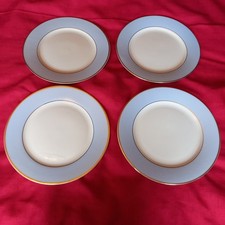 SET DI QUATTRO PIATTI DOULTON