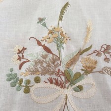 Piccola tovaglia vintage panna