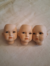TESTE DI BAMBOLE ANTICHE IN PORCELLANA "ARIANNA ITALIA"MIS.H.8X6,5 CM VEDI FOTO
