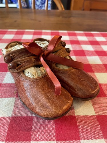 Antiche scarpe vittoriane - , in