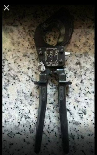 Pinza tranciacavi cremagliera