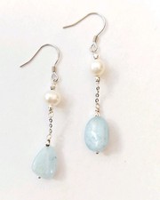 Orecchini pendenti in argento 925 rodiato con perle fw, acquamarina ed ematite 