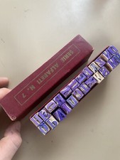 SET DI 24 TIMBRI ANTICHI IN LEGNO E GOMMA CON SERIE ALFABETI N.7 MAIUSCOLO