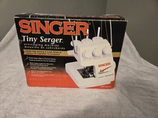Serger Singer Tiny modello
