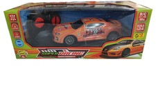 Macchina radiocomandata racing