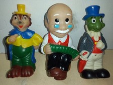 3 pupazzi in gomma personaggi