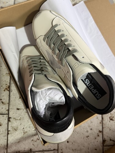 Golden goose - golden,