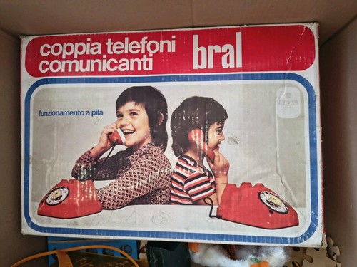 Rara coppia telefoni - rara,