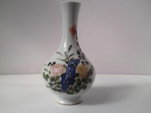 Vecchio vaso bottiglia